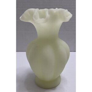 Vintage Fenton Yellow Custard Satin Glass Vase Ruffled Top Melon Matte Glows EUC